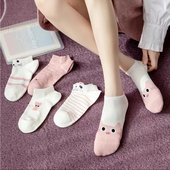Cat Lady Striped Ribbed Crew Socks – Sunshine Studios 5pairs Women\'s Kitty Crew Socks - Pink